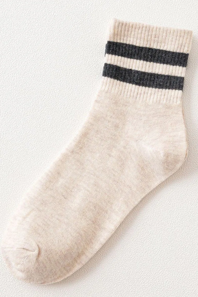 BASIC DAILY CASUAL FASHION SOCKS