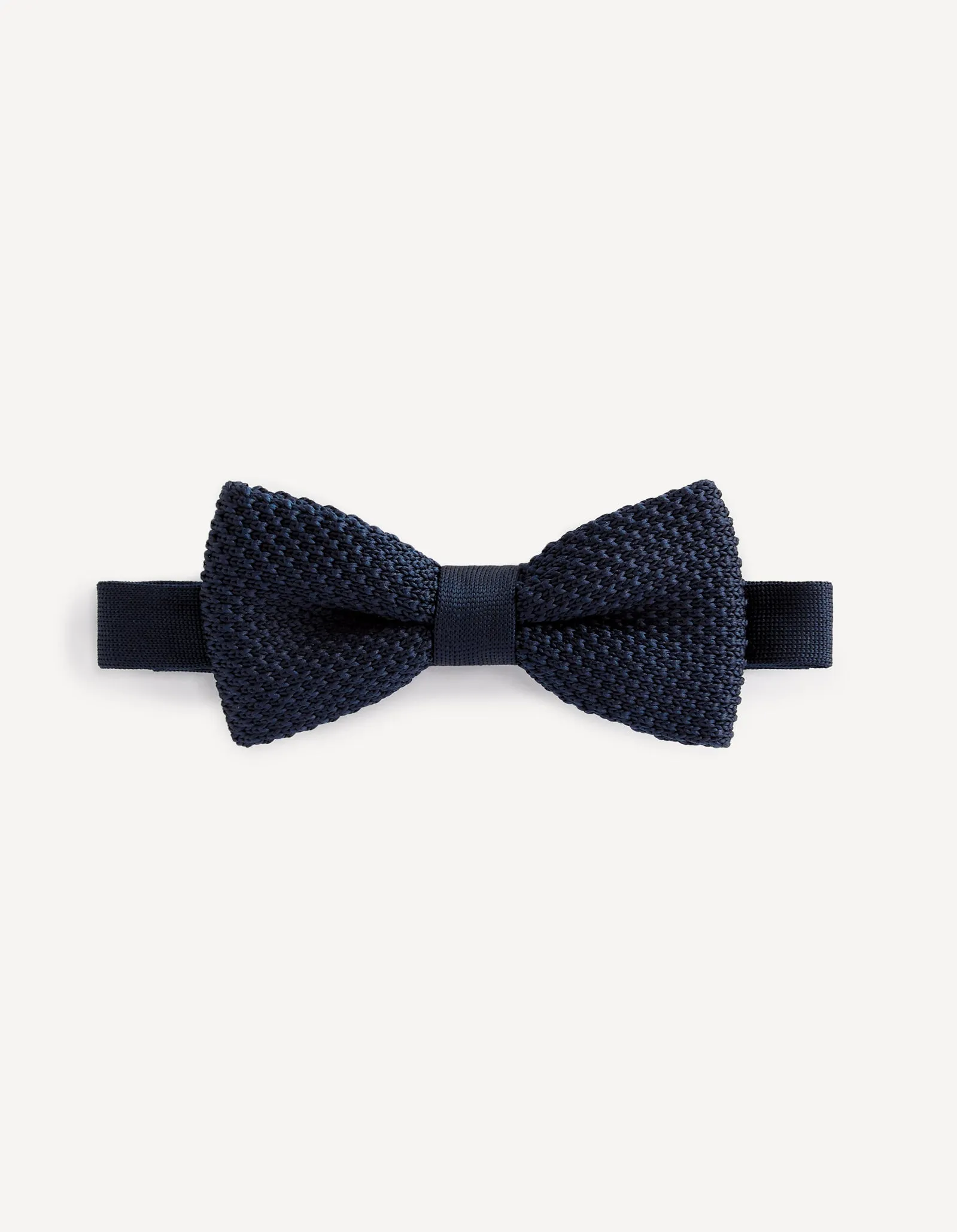 Mesh bow tie