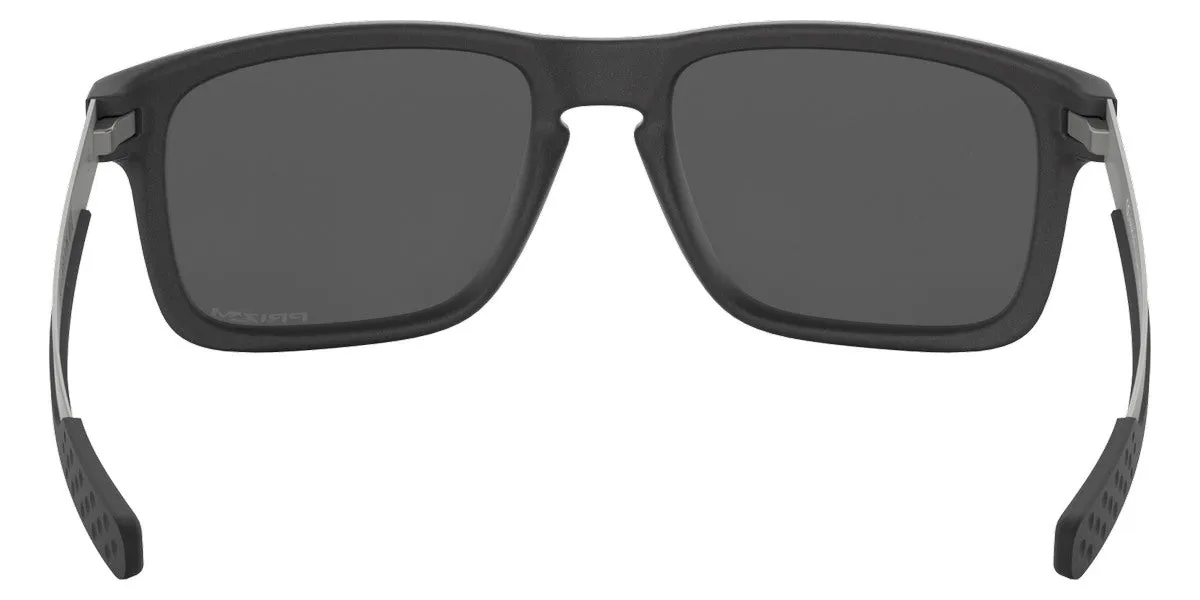 Oakley® OO9385