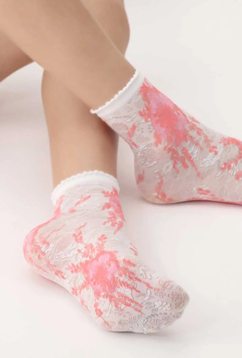 Oroblu Blooming Floral Crew Socks