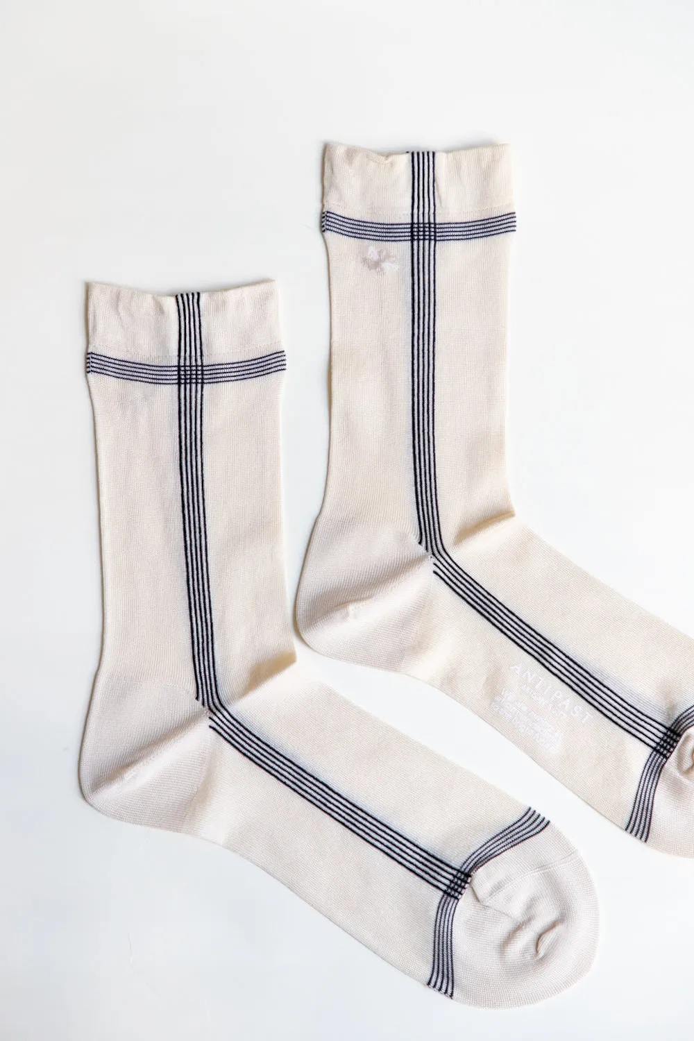 Side line silk socks